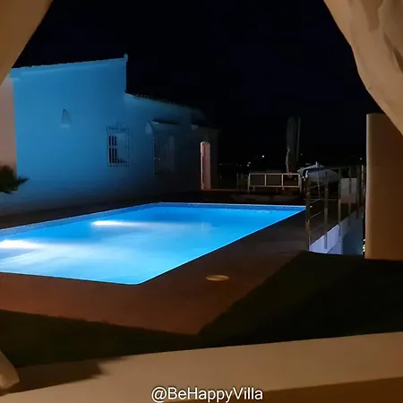 Behappyvilla * בניסה